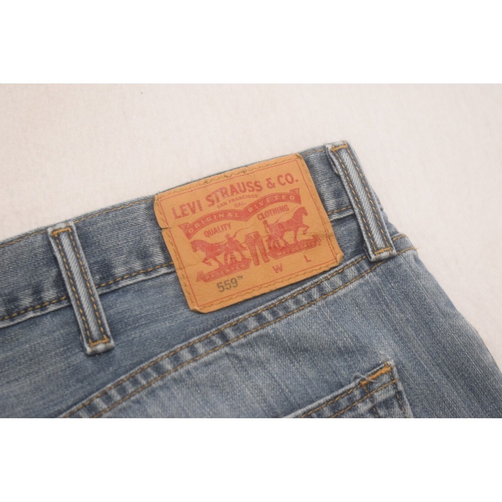 Levi's 559 Relaxed Fit Straight Leg Denim Blue Jeans Mens Size 44 x 30